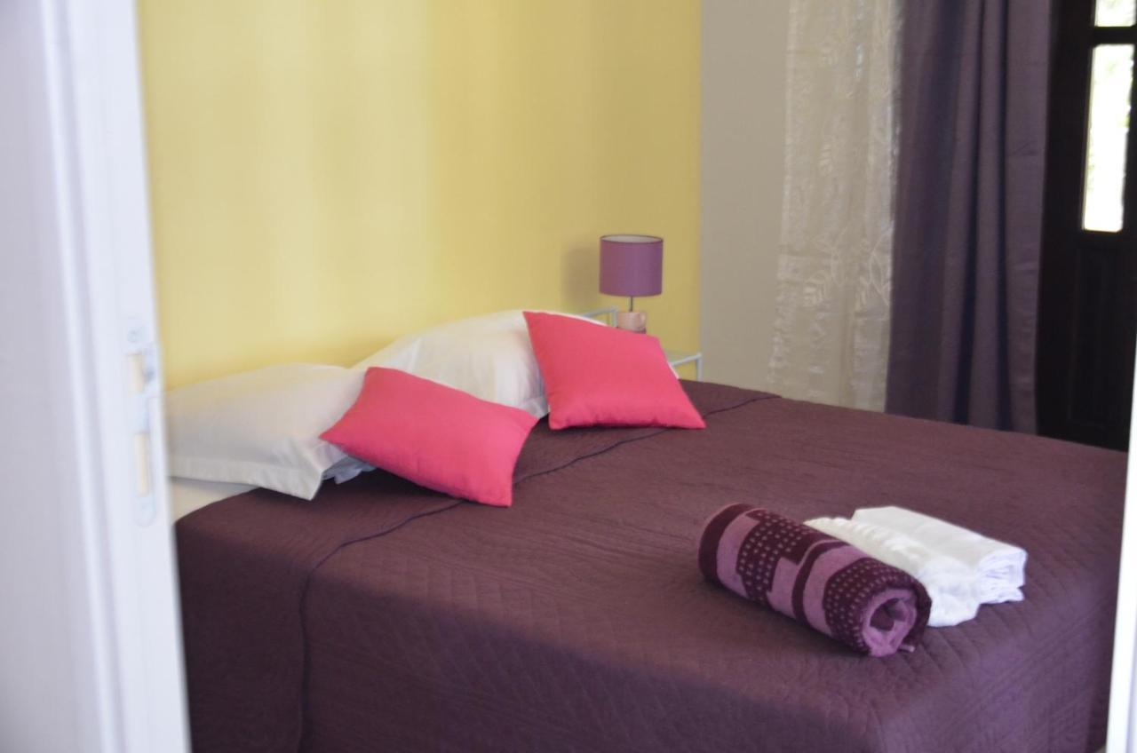Villa Les Orchidees Et Villa Alpinia เปอตีต์-บูร์ก ภายนอก รูปภาพ