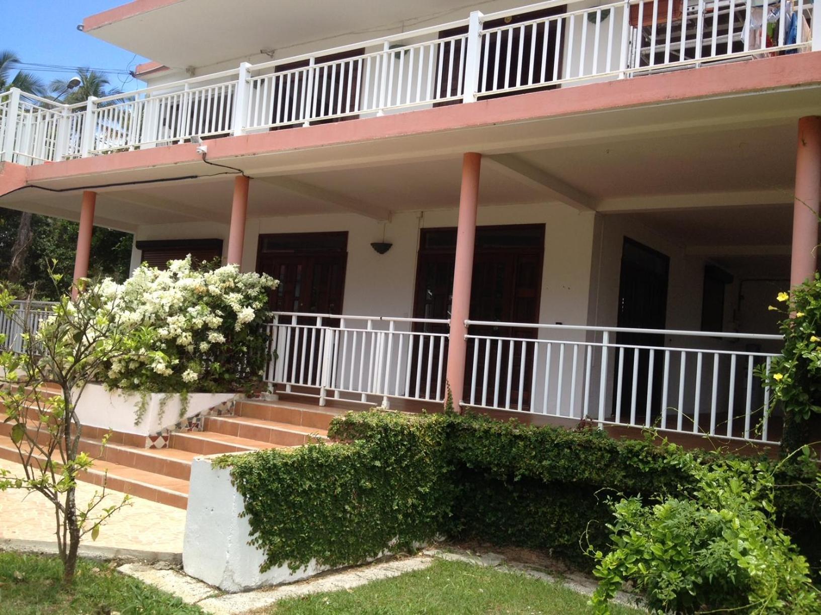Villa Les Orchidees Et Villa Alpinia เปอตีต์-บูร์ก ภายนอก รูปภาพ